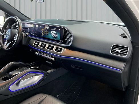 Used 2021 Mercedes-Benz GLE 350 4MATIC image 28