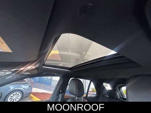 Used 2024 Mercedes-Benz GLE 450e 4MATIC image 10