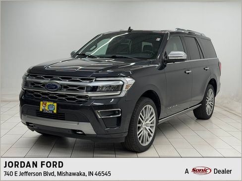 Used 2022 Ford Expedition Platinum AWD/4WD image 1