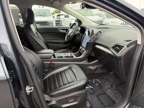 Used 2024 Ford Edge SEL w/ Convenience Package AWD/4WD image 17