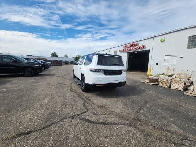 Certified 2023 Jeep Grand Wagoneer 4WD image 16