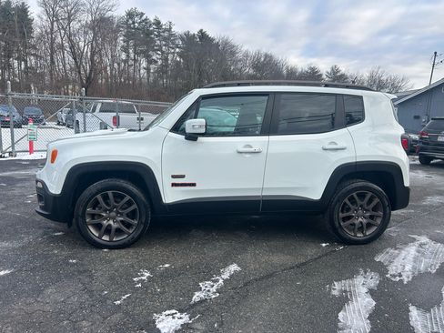 Used 2016 Jeep Renegade 75th Anniversary image 5