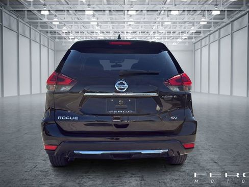 Used 2018 Nissan Rogue SV FWD image 4