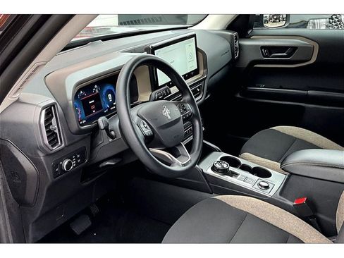 Used 2025 Ford Bronco Sport Big Bend image 14