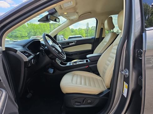 Used 2022 Ford Edge SEL AWD/4WD image 13