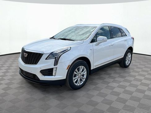 New 2026 Cadillac XT5 Luxury w/ LPO, Floor Liner Package AWD/4WD image 1