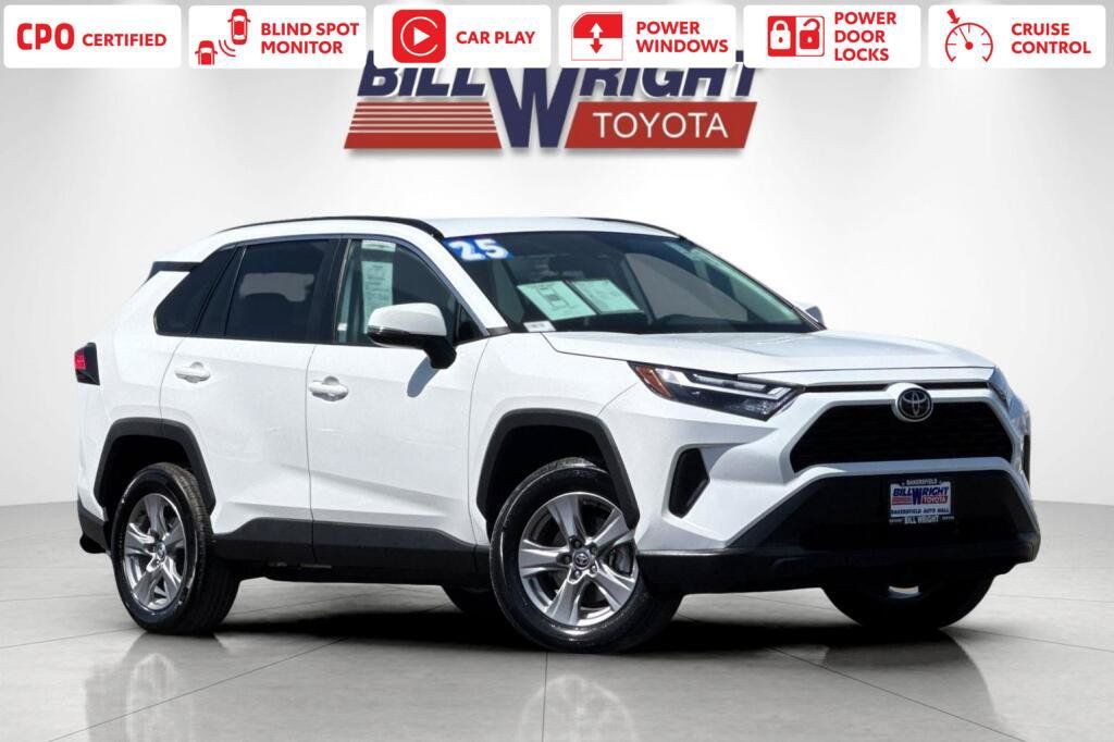 Certified 2025 Toyota RAV4 XLE AWD/4WD image 1
