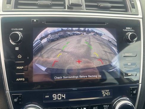 Used 2019 Subaru Outback 2.5i Premium image 18