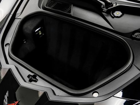 Used 2021 Chevrolet Corvette Stingray Premium Cpe w/ Engine Appearance Package RWD image 63