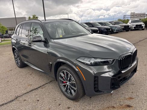 New 2026 BMW X5 xDrive50e w/ M Sport Package AWD/4WD image 3