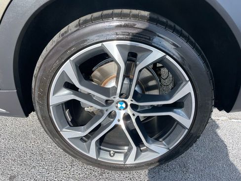 Used 2023 BMW X6 xDrive40i w/ Premium Package image 47