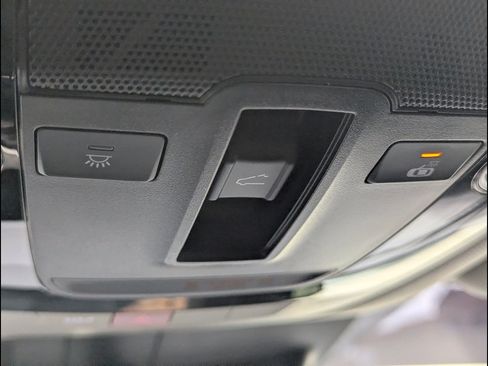 Used 2024 Kia Sorento SX image 38