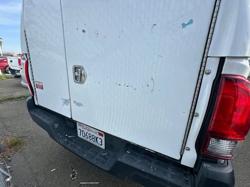 Used 2022 Toyota Tacoma SR image 16