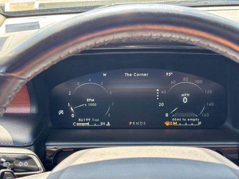 Used 2021 Lincoln Nautilus Reserve AWD/4WD image 18