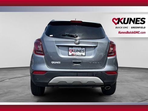 Used 2020 Buick Encore Preferred FWD image 7