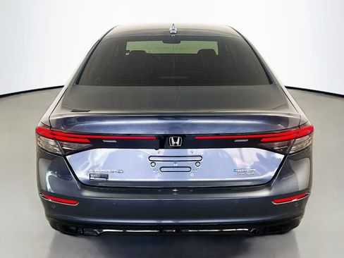 Used 2025 Honda Accord Touring image 7