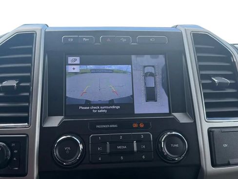 Used 2019 Ford F350 Lariat w/ Lariat Ultimate Package AWD/4WD image 9