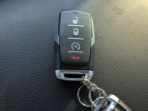 Used 2025 RAM 1500 Big Horn image 28