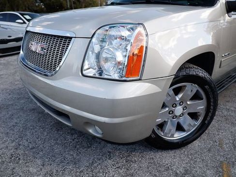 Used 2013 GMC Yukon SLT image 32