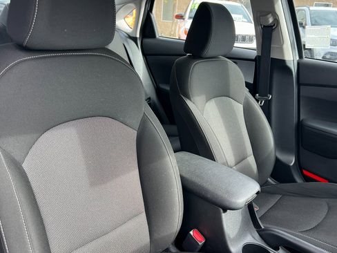 Used 2023 Kia Forte LXS w/ LXS Technology Package image 15
