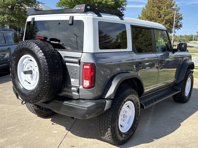 Used 2025 Ford Bronco Heritage Edition AWD/4WD image 3