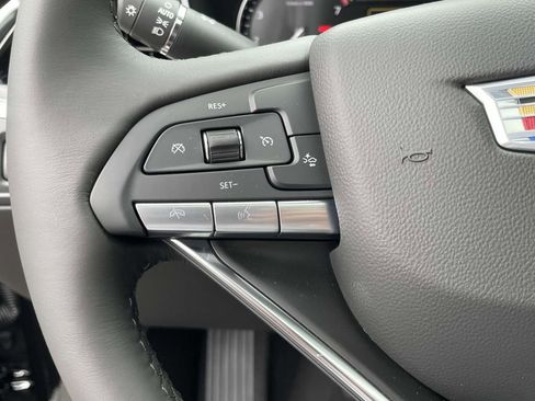 New 2025 Cadillac XT6 Luxury image 26