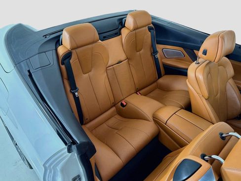 Used 2016 BMW M6 Convertible RWD image 31