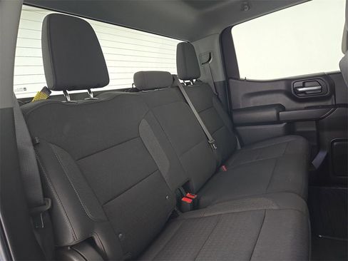 Used 2023 Chevrolet Silverado 1500 Custom image 32