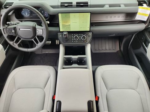 New 2026 Land Rover Defender 130 V8 AWD/4WD image 25