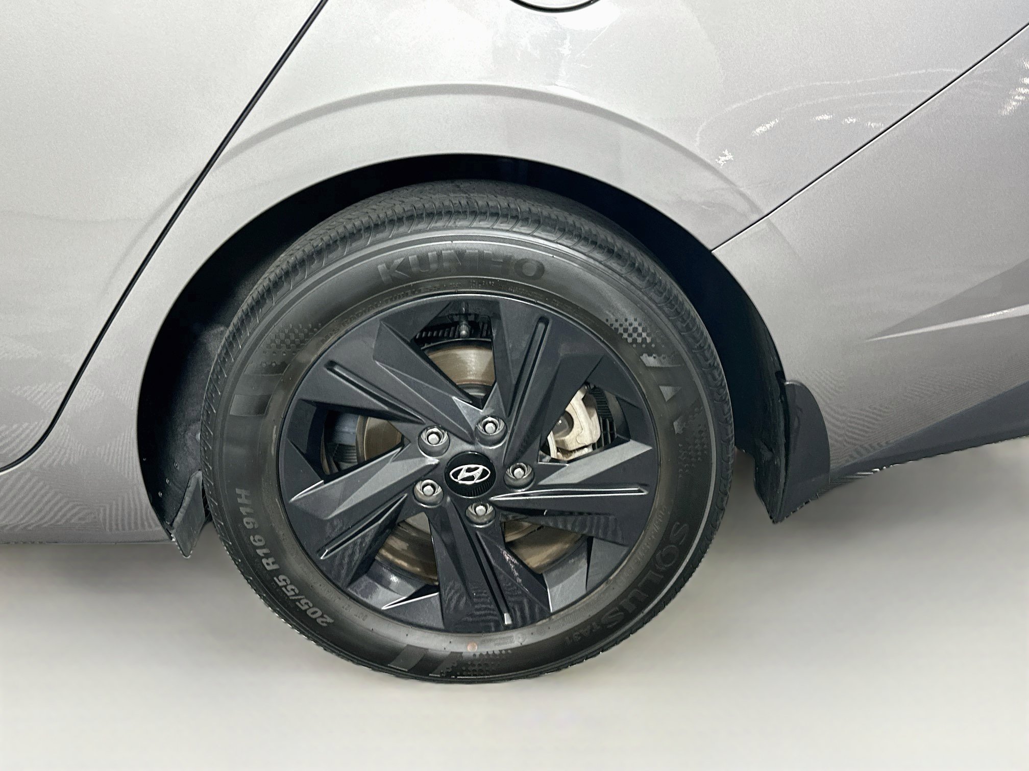 Used 2022 Hyundai Elantra SEL FWD image 11