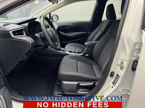 Used 2023 Toyota Corolla LE w/ LE Convenience Package FWD image 12