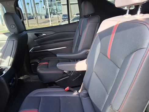 Used 2024 Chevrolet Traverse RS image 12