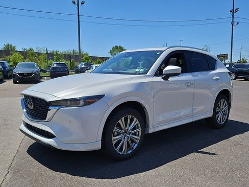 Used 2023 MAZDA CX-5 Signature AWD/4WD image 3