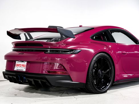 Used 2022 Porsche 911 GT3 image 40