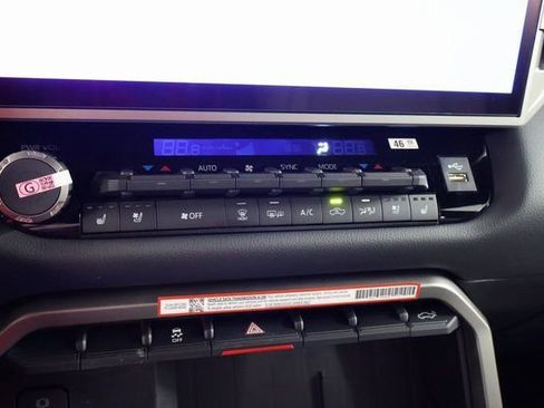 New 2026 Toyota Tundra Limited image 16