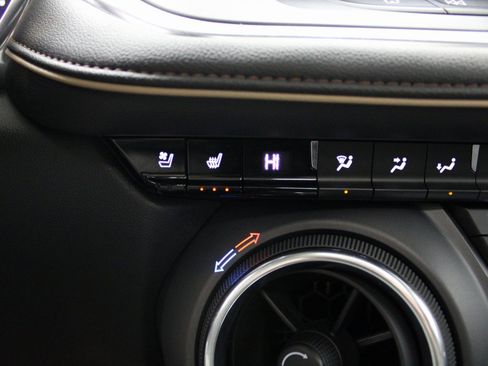 Used 2020 Chevrolet Blazer Premier w/ Driver Confidence II Package image 47