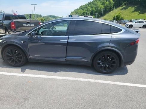Used 2020 Tesla Model X Long Range AWD/4WD image 8