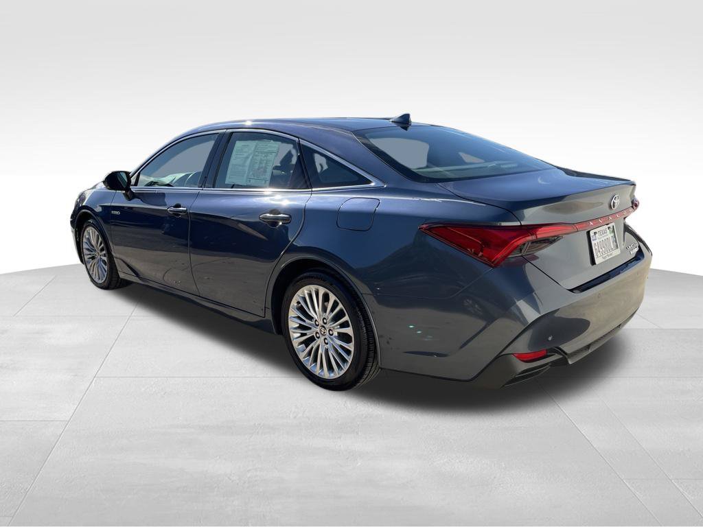 Used 2021 Toyota Avalon Limited w/ Advanced Safety Package FWD image 7
