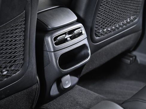 Used 2025 Genesis GV70 2.5T image 32