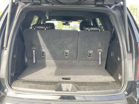 Used 2021 Chevrolet Tahoe LT AWD/4WD image 10
