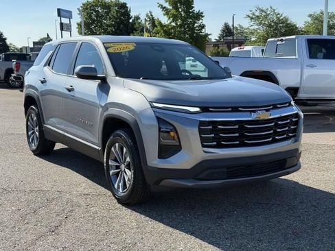 Used 2026 Chevrolet Equinox LT AWD/4WD image 4
