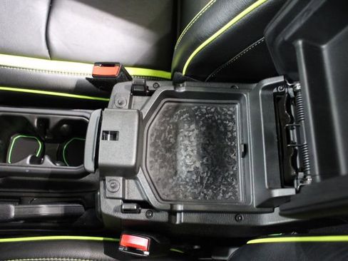 Used 2021 Jeep Wrangler Willys image 27