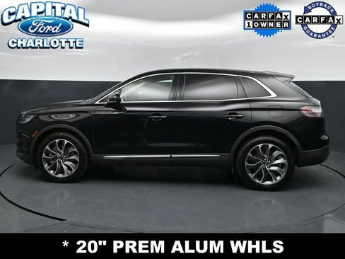 Used 2023 Lincoln Nautilus Reserve w/ Luxury Package AWD/4WD image 4