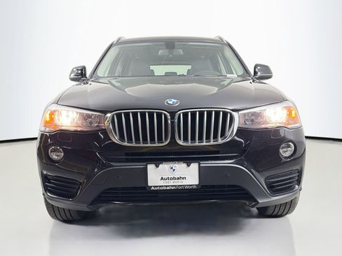 Used 2017 BMW X3 sDrive28i image 2