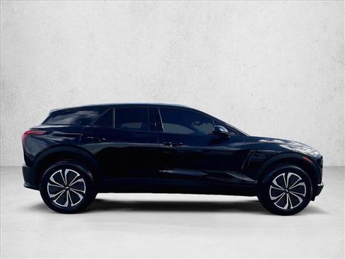 Used 2024 Chevrolet Blazer EV LT AWD/4WD image 5