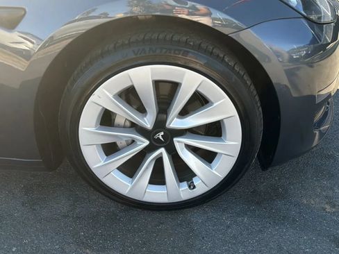 Used 2021 Tesla Model 3 Standard Range Plus RWD image 11