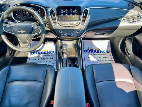 Used 2024 Chevrolet Malibu LT image 17