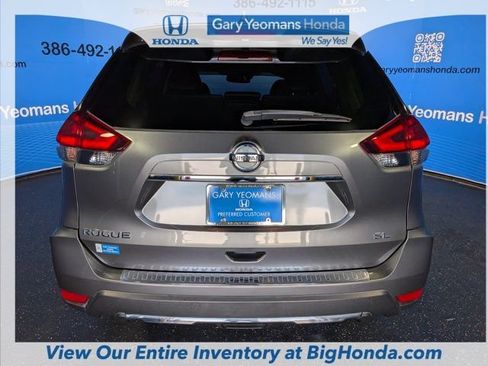 Used 2017 Nissan Rogue SL w/ SL Premium Package FWD image 5