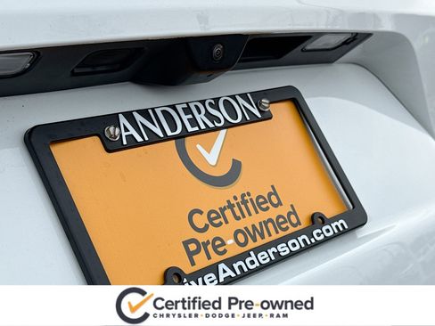 Used 2024 Jeep Grand Cherokee L Altitude image 3