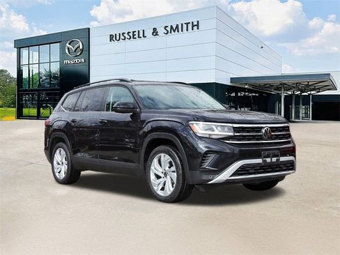 Used 2023 Volkswagen Atlas SE w/ Panoramic Sunroof Package image 1